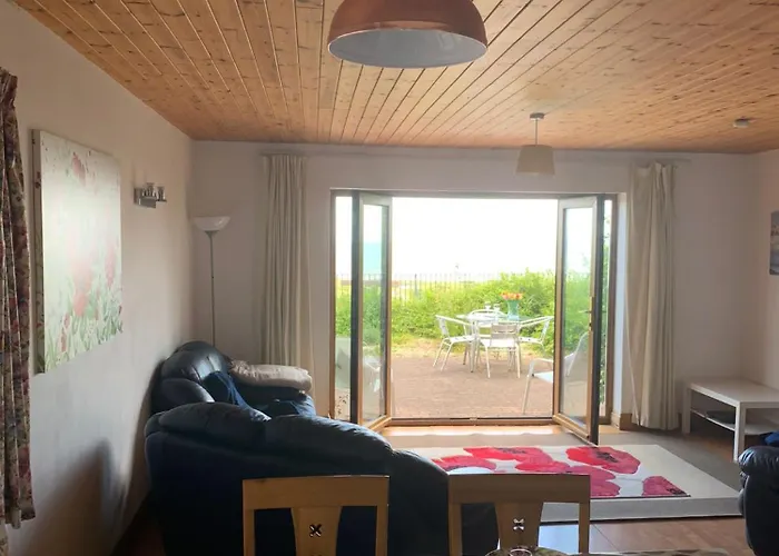 Coastview Cottage ,Quiet Beach Holiday