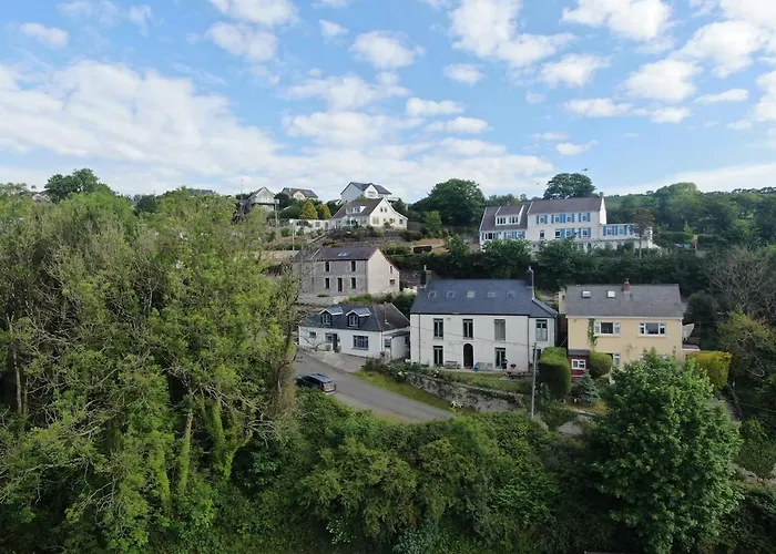 Claradine House